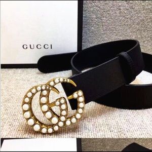Pearl Stud Gucci